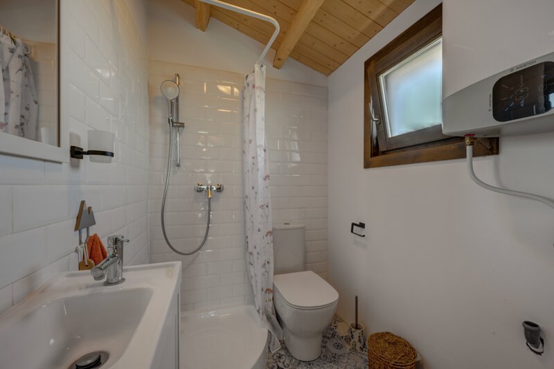 Izvorani- Delta Snagov, T-560mp, Tiny House 40mp, Loc ponton, Comison 0 %